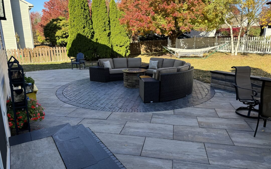 Fun Paver Inlay Patio Update