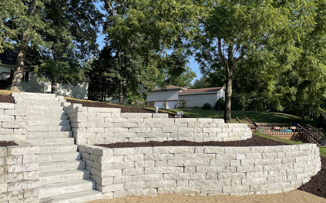 Lakeside Walls Tremont, IL