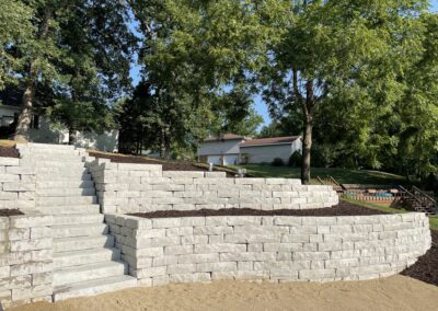Lakeside Walls Tremont, IL